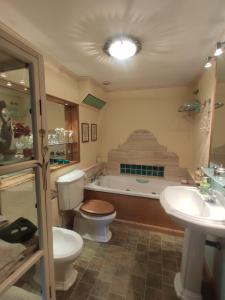Koupelna v ubytování Apartamento en Torremolinos + 15 fotografií