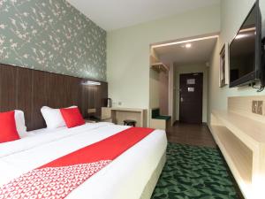 Gallery image of Super OYO 89375 Regent Hotel in Keningau