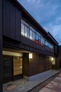 Budova, kde se ryokan nachází