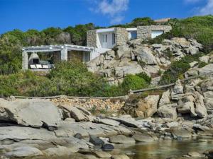 Gallery image of SUL MARE SARDEGNA VILLA CLITIA in Villasimius