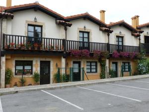 The building in which the holiday home is located
