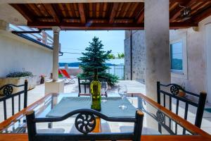 Balkón alebo terasa v ubytovaní Seaside Villas Eli