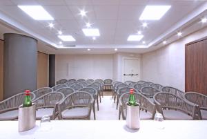 Ärikülastajate ala ja/või konverentsiruum majutusasutuses The Hive Hotel