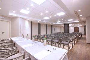 Ärikülastajate ala ja/või konverentsiruum majutusasutuses The Hive Hotel