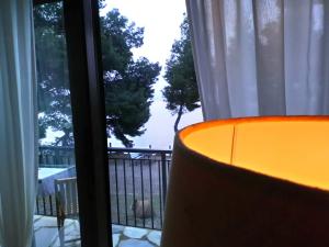 Balkón nebo terasa v ubytování Seaside Villa Hatzi