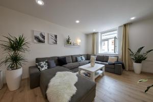 Гостиная зона в Le Monde Apartment Bratislava - amazing 5BDR in downtown