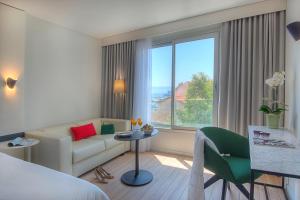 Posezení v ubytování Mercure Ajaccio