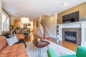 Photo de la galerie de l'établissement Quiet, Four bedrooms, 2 King Beds, à Tigard