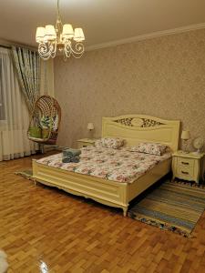 Een bed of bedden in een kamer bij Transylvania Green Confort