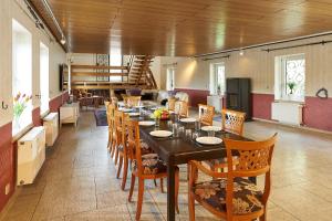 Posezení v ubytování Ferienhaus Mosel-Herberge