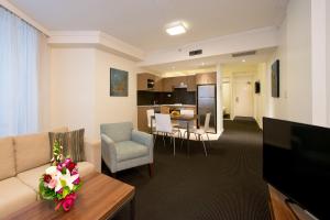 Una cocina o kitchenette en APX World Square