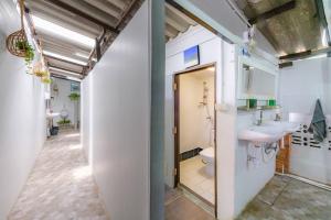 A bathroom at Costa Bed Hua Hin