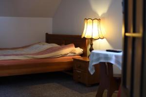 Łóżko lub łóżka w pokoju w obiekcie Noclegi16