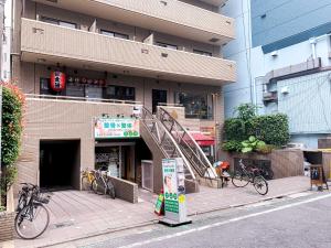 Gallery image of MINIMAL SHIMOKITA Stylish Loft or Studio Apt in Tokyo