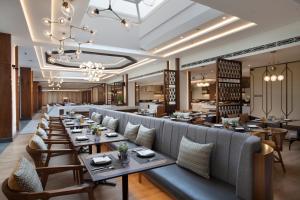 Posezení v ubytování Mason Pine Hotel Bandung