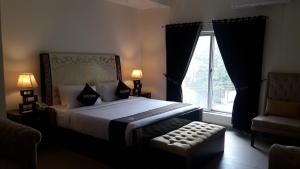 Gallery image of MaryLeena Hotel Gulberg in Lahore