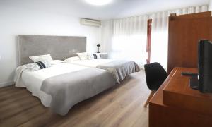 Gallery image of Hostal la Carrasca in Monzón