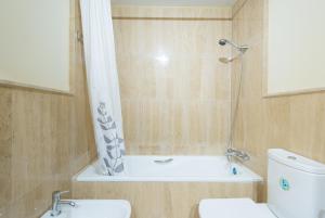 Kúpeľňa v ubytovaní LU&CIA City Centre LAS AMERICAS