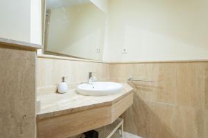 Kúpeľňa v ubytovaní LU&CIA City Centre LAS AMERICAS