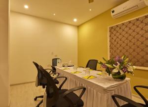 Foto dalla galleria di Regenta Inn Indiranagar by Royal Orchid Hotels a Bangalore