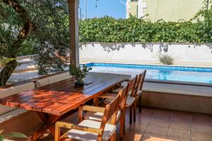 Gallery image of Apartments Natalia in Supetar