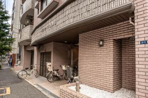 Jízda na kole v ubytování Uhome Akihabara Apartment 3 nebo okolí