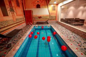 Biliár nebo kulečník v ubytování Meral Oasis Resort Taif