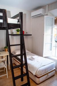 Bunk bed o mga bunk bed sa kuwarto sa Casa Juan Breva