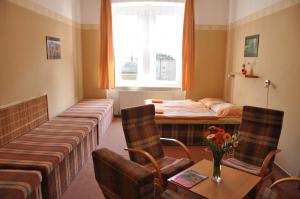 Hotel Děčín的休息区