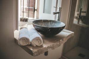 Koupelna v ubytování CASAVERO + 37 fotografií