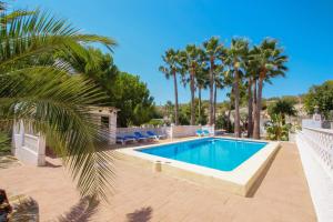Swimmingpoolen hos eller tæt på Finca Alhambra - spacious and characterful property in Benissa