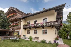 Budynek, w którym mieści się apartament