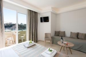 Gallery image of Melina Bay Boutique Hotel in Kassiopi