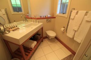 
A bathroom at Waipoua Lodge
