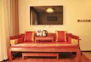Posezení v ubytování Qinfu Hotel Beijing Nanluogu Lane Houhai