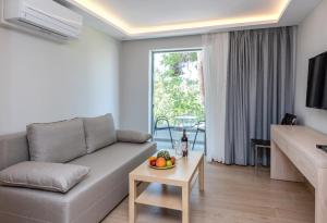 Posezení v ubytování Triton Boutique Hotel