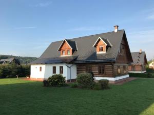 Budova, kde se vila nachází