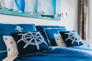 A bed or beds in a room at Villa Georgina
