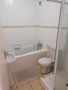 Koupelna v ubytování Bondi Beach 51 + 11 fotografií