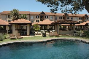 Bazén v ubytování Bondi Beach 51 nebo v jeho okolí