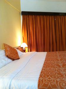 Gallery image of Kenya Bay Beach Hotel in Bamburi +30 photos