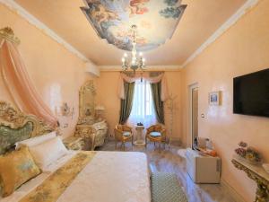 Postel nebo postele na pokoji v ubytování FD Luxury rooms