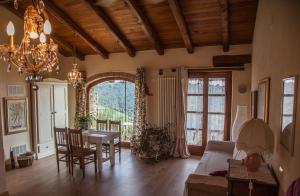 Area tempat duduk di Magiche Langhe
