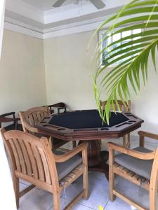 Fotografija v galeriji nastanitve Rayon Hotel v Negrilu
