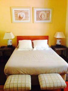Llit o llits en una habitació de Villa Sol Mar - Estoril