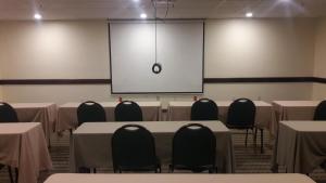 Konferenční prostory v ubytování Microtel Inn and Suites by Wyndham Ciudad Juarez, US Consulate