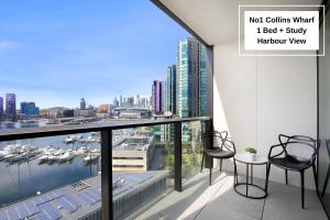 Gallery image of Orange Stay at Collins Wharf in Melbourne
