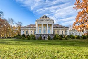 Gallery image of Palace Yelizavetino in Dylitsy
