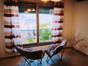 Istumisnurk majutusasutuses Apartment Dobrota