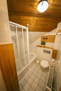 Salle de bains dans l'établissement Hotel Kraus/Heeper Landhaus